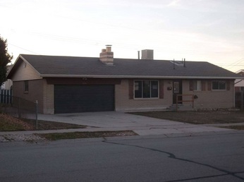 3242 South Broadway St, Magna, UT 84044 