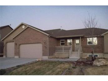 1935 S 2265 W, Syracuse, UT 84075 
