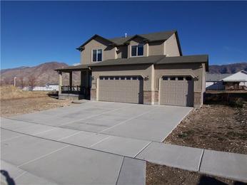 1326 N 690 East, Tooele, UT 84074 