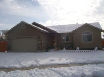 644 East Barbed Wire Dr, Grantsville, UT 84029 
