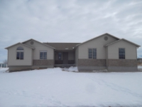 692 W Clark St, Grantsville, UT 84029 