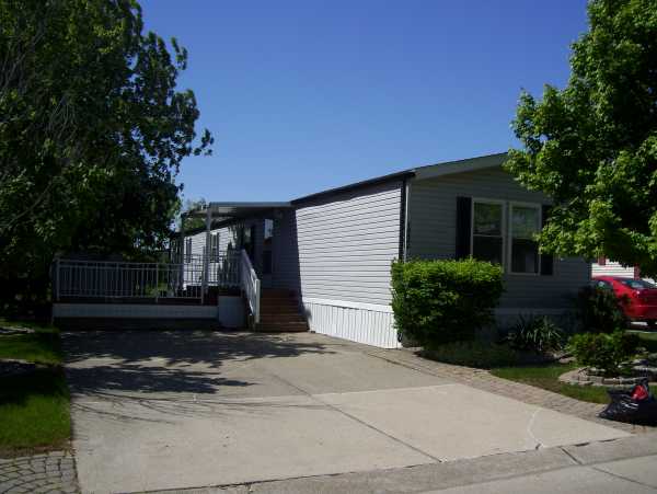 14444 Bronte Dr. S. Lot#366, Shelby Township, MI 48315 