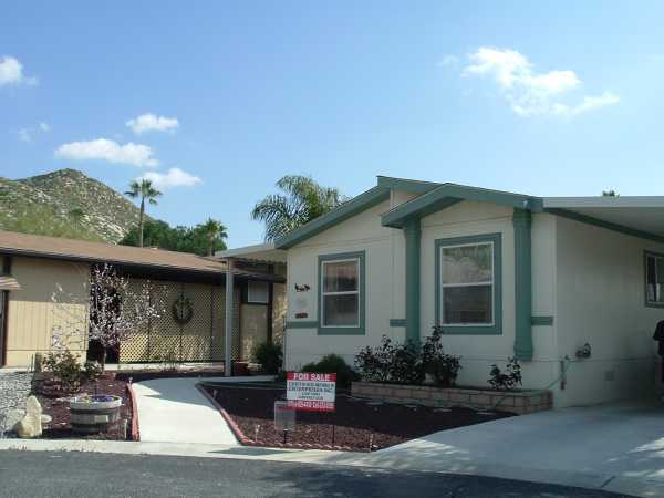 1536 S. State St., #176, Hemet, CA 92543 