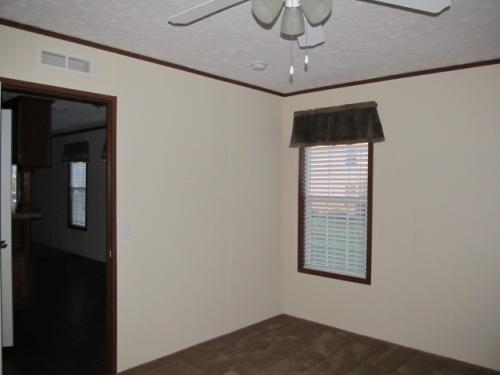 711 MCCULLOCH ST, Glasgow, VA 24555 