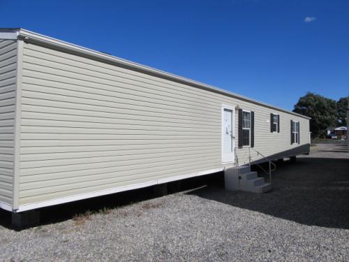 1030 W LYNCHBURG-SALEM TPK, Bedford, VA 24523 