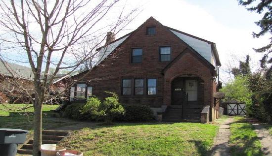 3128 Forest Hill Avenue, Roanoke, VA 24012 