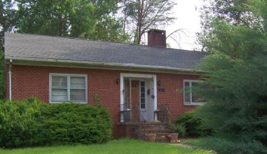 1450 Rugby Avenue, Charlottesville, VA 22903 