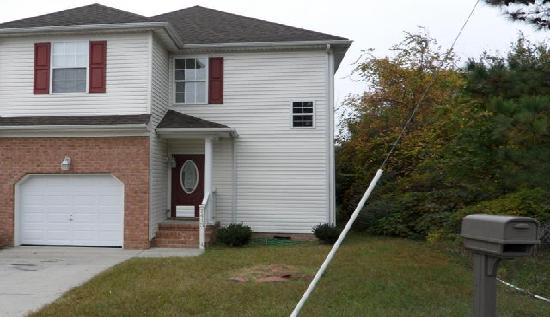 1413 Riddick Street, Chesapeake, VA 23321 