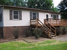 214 RIVERSIDE DR E, BRIDGEWATER, VA 22812 