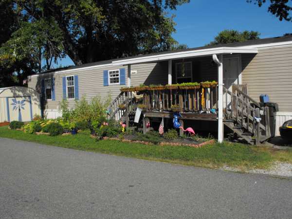 275 Stardust Cir, Newport News, VA 23608 