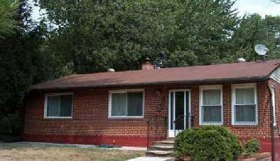 6205 Bren Mar Drive, Alexandria, VA 22312 