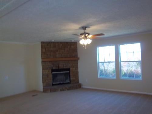 1400 BLACKSBURG RD, Fincastle, VA 24090 