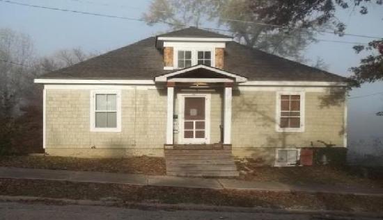 11 Denver Ave, Lynchburg, VA 24503 