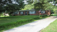 3389 Woodland Drive Southwest, Roanoke, VA 24015 