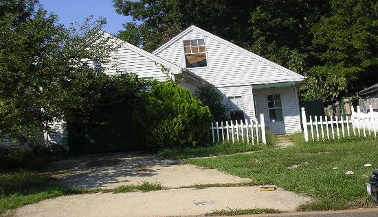 560 Michael Irvin Drive, Newport News, VA 23608 