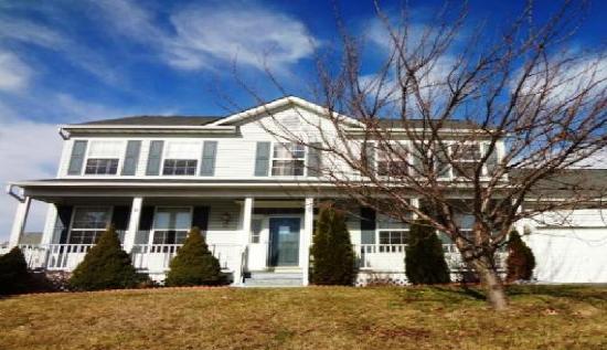 27 Indian Wood Ln, Fredericksburg, VA 22405 