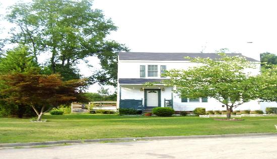 8102 Wyntrebrooke Court, Richmond, VA 23235 