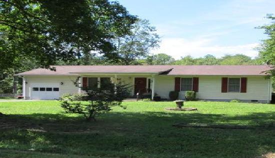 225 Lake Drive, Colonial Beach, VA 22443 