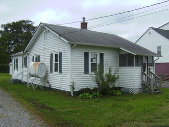 80 Ridge Rd, Poquoson, VA 23662 