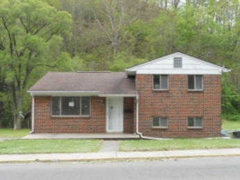 220 South College Ave, Bluefield, VA 24605 