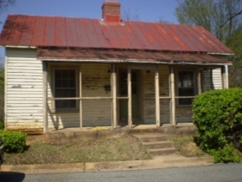 329 Summit Dr, S Boston, VA 24592 