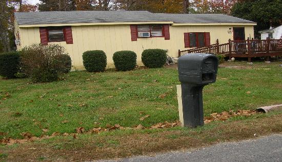 206 Debra Dr, Williamsburg, VA 23188 