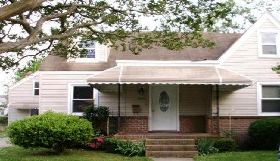 955 Albert Avenue, Norfolk, VA 23513 