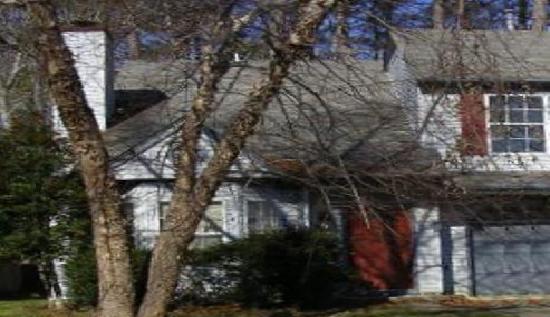 245 Summerlake Ln, Newport News, VA 23602 