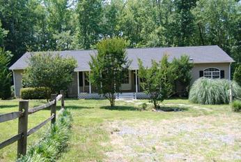 879 Eastham Rd, Bumpass, VA 23024 