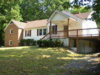 220 W Spencer Rd, Hurt, VA 24563 