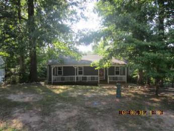11207 Great Branch Dr, Chester, VA 23831 