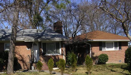 2928 Myrtle Ave, Norfolk, VA 23504 