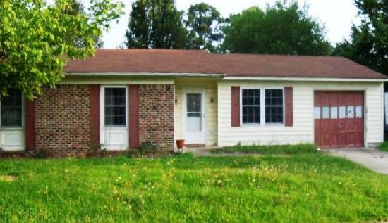 3129 Woodbaugh Dr, Chesapeake, VA 23321 