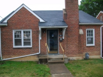 404 Pine Avenue, Waynesboro, VA 22980 