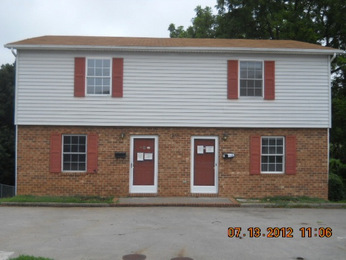 1018 Douglas St, Martinsville, VA 24112 