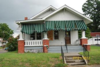 341 Royal Oak Ave, Colonial Heights, VA 23834 