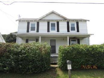 302 Floyd Ave, Pulaski, VA 24301 