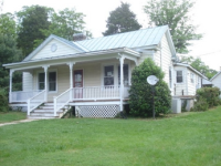4246 Goodman Xing, Lynch Station, VA 24571 