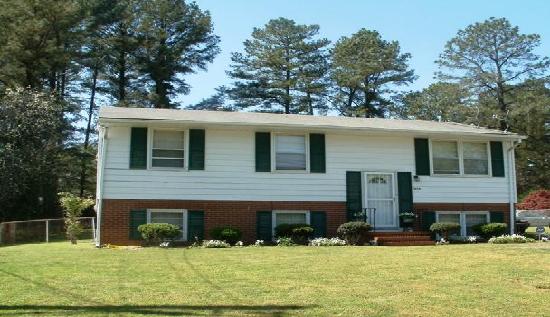 1608 Circle Drive, Petersburg, VA 23803 