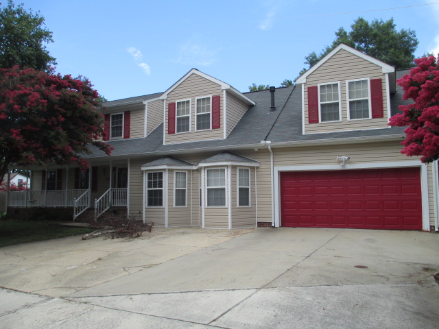 203 Hudgins Farm Dr, Yorktown, VA 23692 