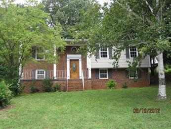405 Pence St, Front Royal, VA 22630 