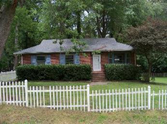 5520 Swan Dr, Richmond, VA 23234 