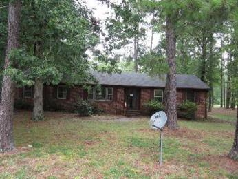 33629 Edgehill Dr, Franklin, VA 23851 