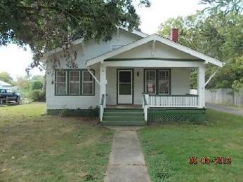 103 Federal St, Sandston, VA 23150 