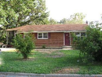 930 Hedgewood Dr NW, Roanoke, VA 24017 