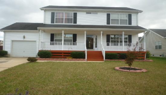 808 Resource Dr, Suffolk, VA 23434 