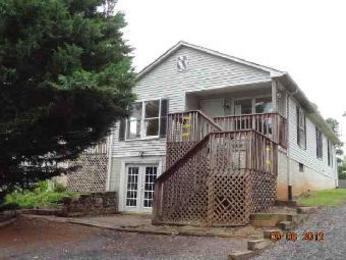 1608 Edgemont Ave, Front Royal, VA 22630 