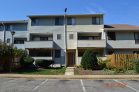 8630 Village Sq Dr, Alexandria, VA 22309 