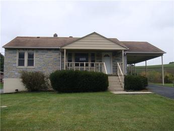 13371 Gov George C Perry Highway, Pounding Mill, VA 24637 