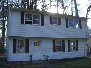 102 Lexington St, Hampton, VA 23669 